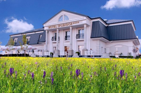 Hotels in Stare Babice